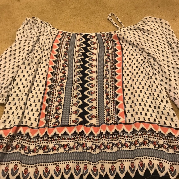 🛑🛑Catos Top🛑🛑 - Picture 3 of 5